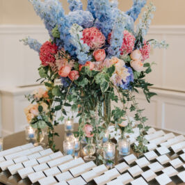 Large place card table arrangement. Photo by Lena Mirisola Photography